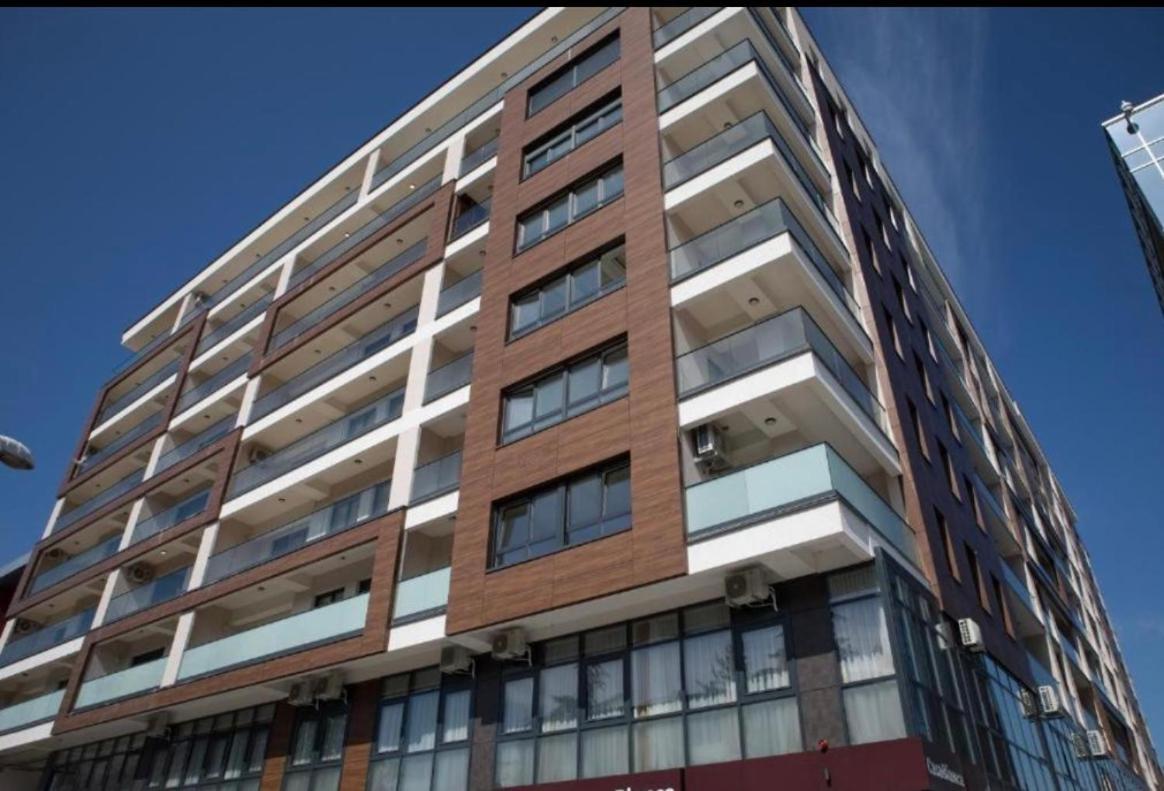 R-Residency Tower Apartment บันยาลูกา ภายนอก รูปภาพ